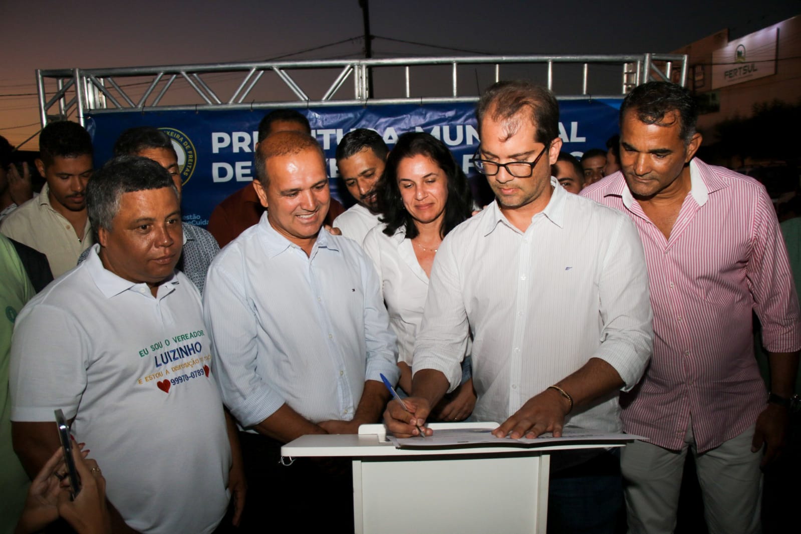 Prefeito Dr. Marcelo Belitardo assina Ordem de Serviço para construção da obra da Praça Joana Angélica