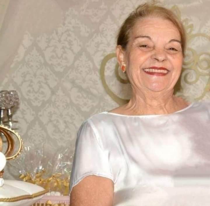 Luto: Após ser velado na Câmara Municipal de Teixeira, corpo da ex-vereadora Amélia Campana, de 76 anos é levado para o Distrito de Stº. Antônio