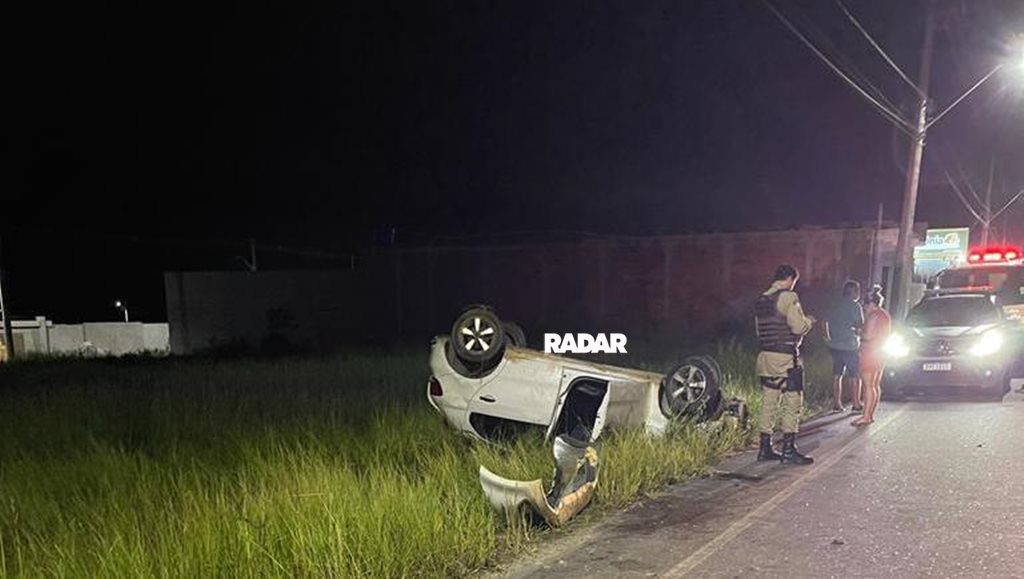 Motorista de carro que capotou e matou mulher em Eunápolis diz à polícia que consumiu cerveja e que não tem CNH