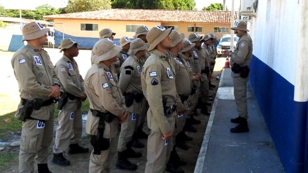 8º BPM ministra Curso de Condutores de Cães Policiais em Porto Seguro