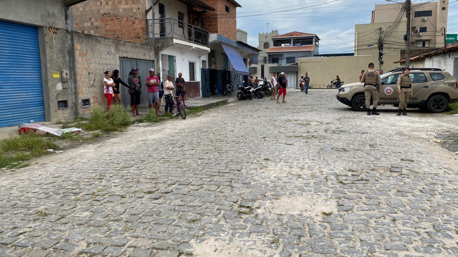 Chapista de 38 anos é assassinado a pauladas no bairro Pequi em Eunápolis