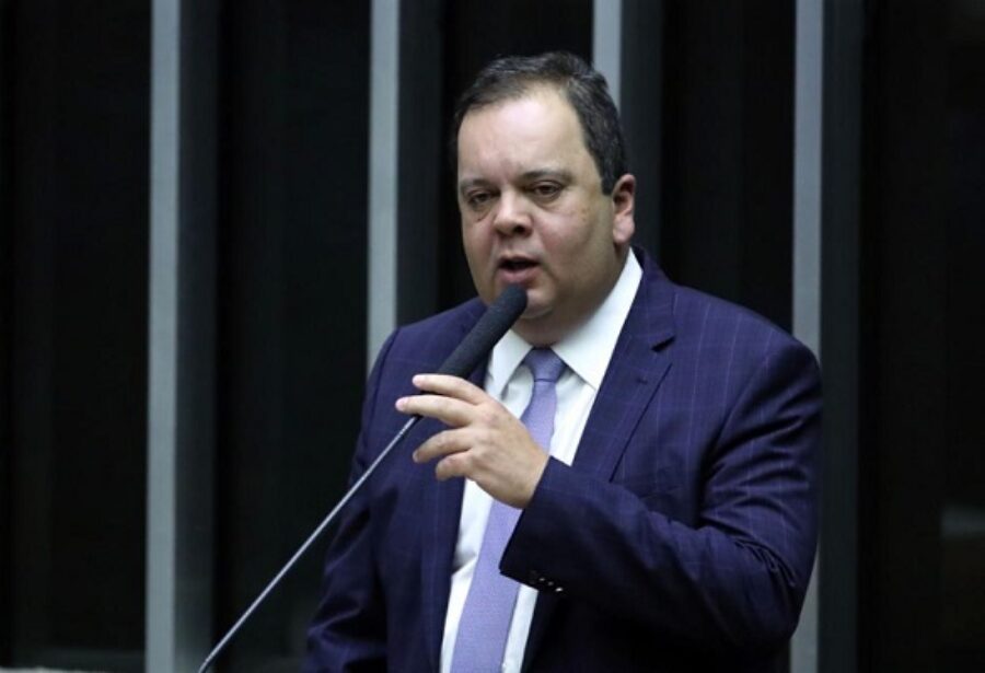 Elmar Nascimento articula para assumir comando do PRD na Bahia