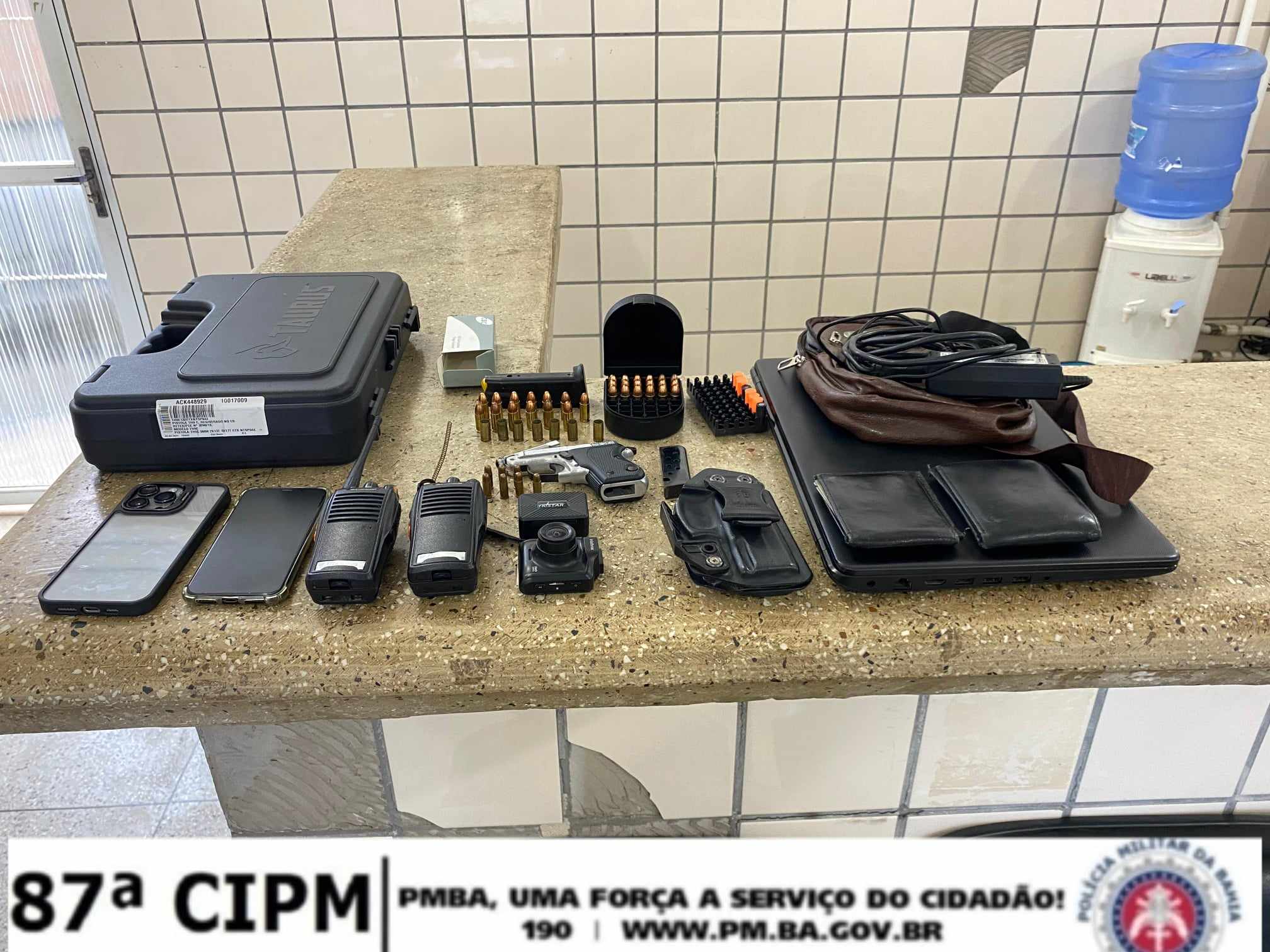 Teixeira: Homem é preso com arma, munições e materiais suspeitos durante o cumprimento de mandado de busca e apreensão