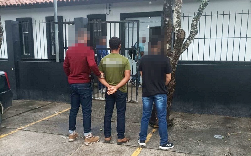 Caravelas: Polícia Civil cumpre mandado e prende acusado de estuprar adolescente de 13 anos