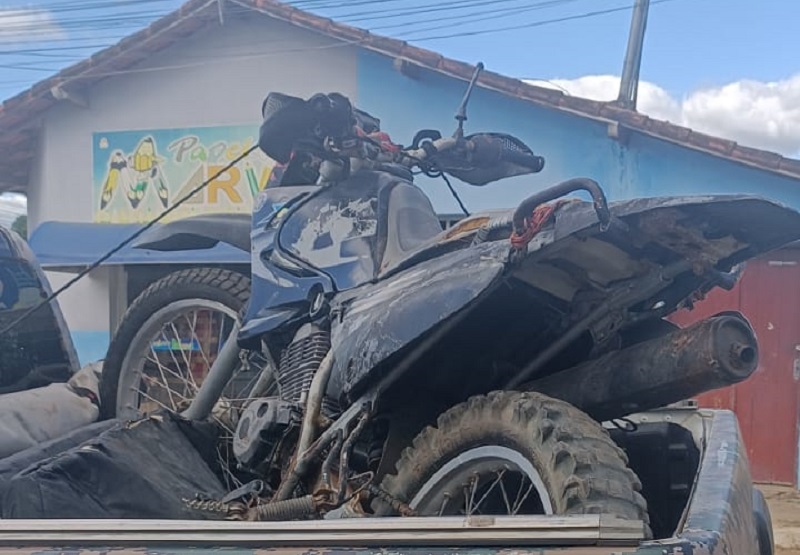 Polícia Militar recupera motocicleta furtada em Teixeira de Freitas