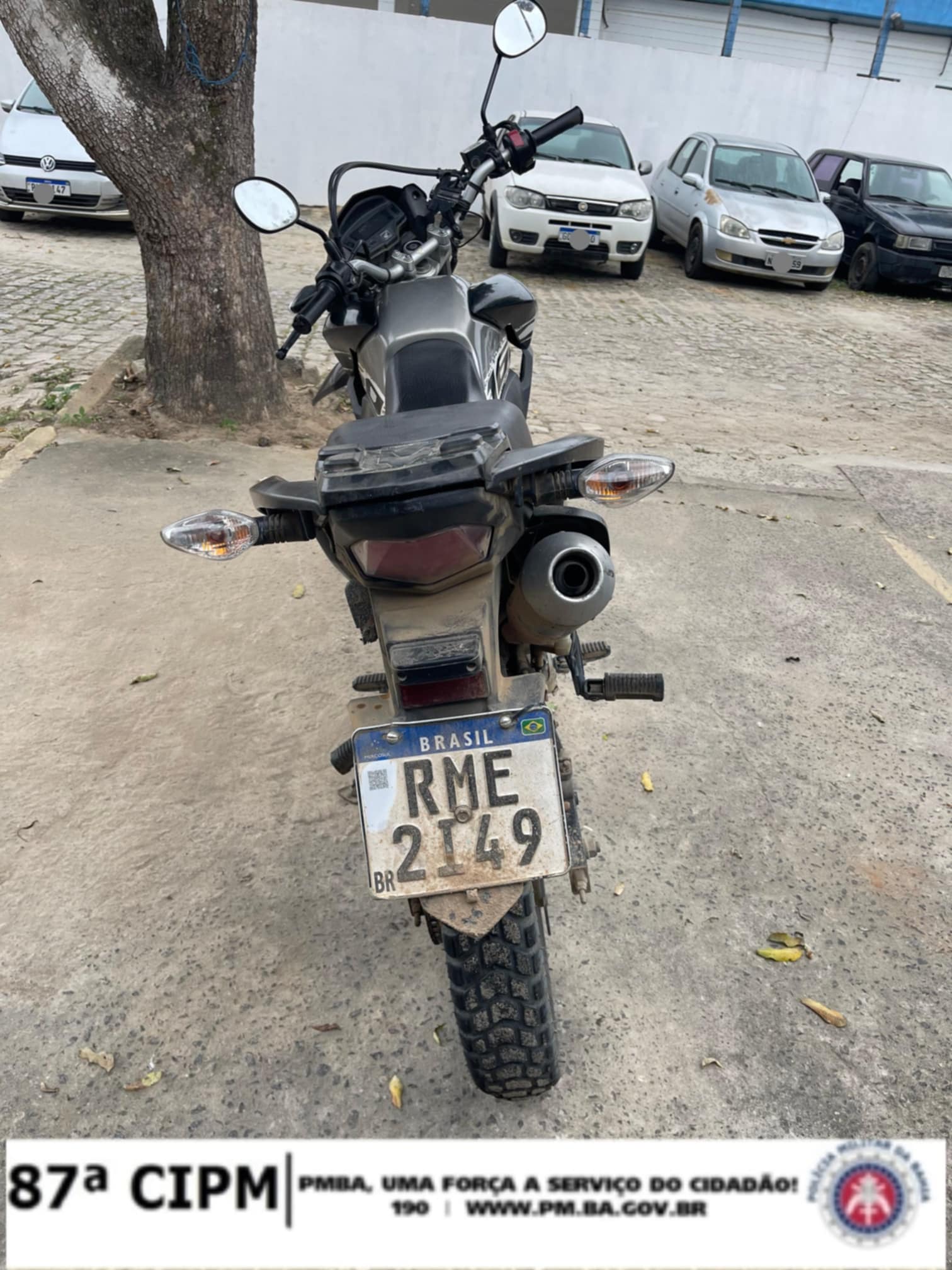 Teixeira: PM apreende moto com sinais identificadores adulterados no bairro Wilson Brito