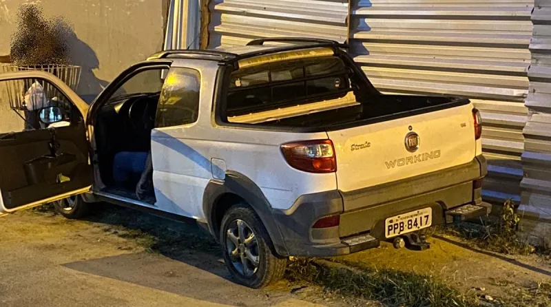 Violência: Filho do ex-vereador Ataléia é assassinado a tiros dentro de carro na porta de casa no São Lourenço, em Teixeira