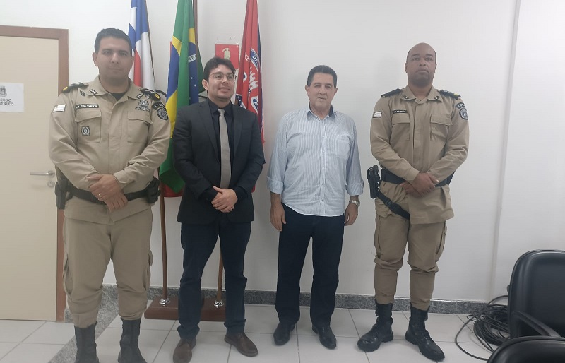 Reunião da Polícia Militar com Justiça Eleitoral aborda ações para as eleições em Teixeira de Freitas