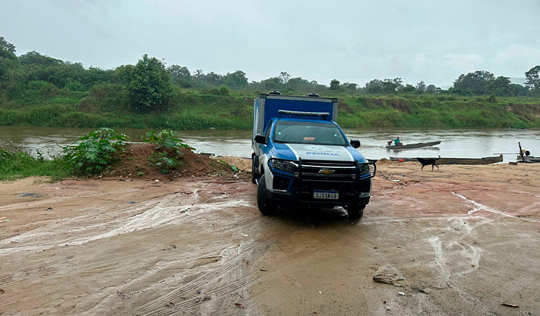 Corpo de mulher grávida em decomposição é encontrado nas águas do Rio Jucuruçu, em Itamaraju