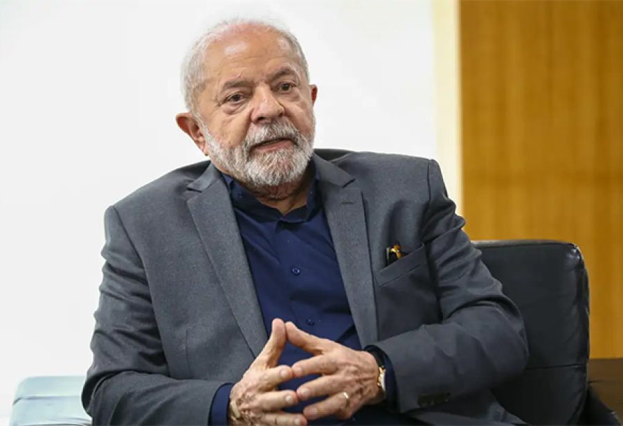 Lula sanciona, com dois vetos, projeto de lei sobre BPC no pacote de corte de gastos