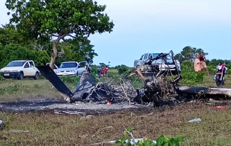 Queda de avião de pequeno porte deixa vítimas em Prado