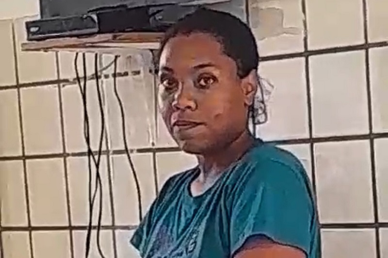 Teixeira: Mulher é presa ao tentar entrar com celulares e carregadores no Conjunto Penal