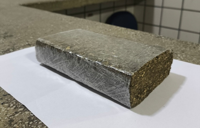 Teixeira: Polícia Militar apreende maconha em ação no bairro Jardim Planalto; suspeito fugiu da abordagem