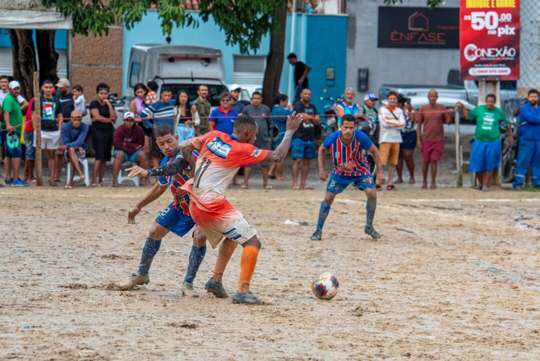 Prefeitura de Teixeira de Freitas celebrou o 1º de Maio com esporte, geração de renda e cidadania; confira