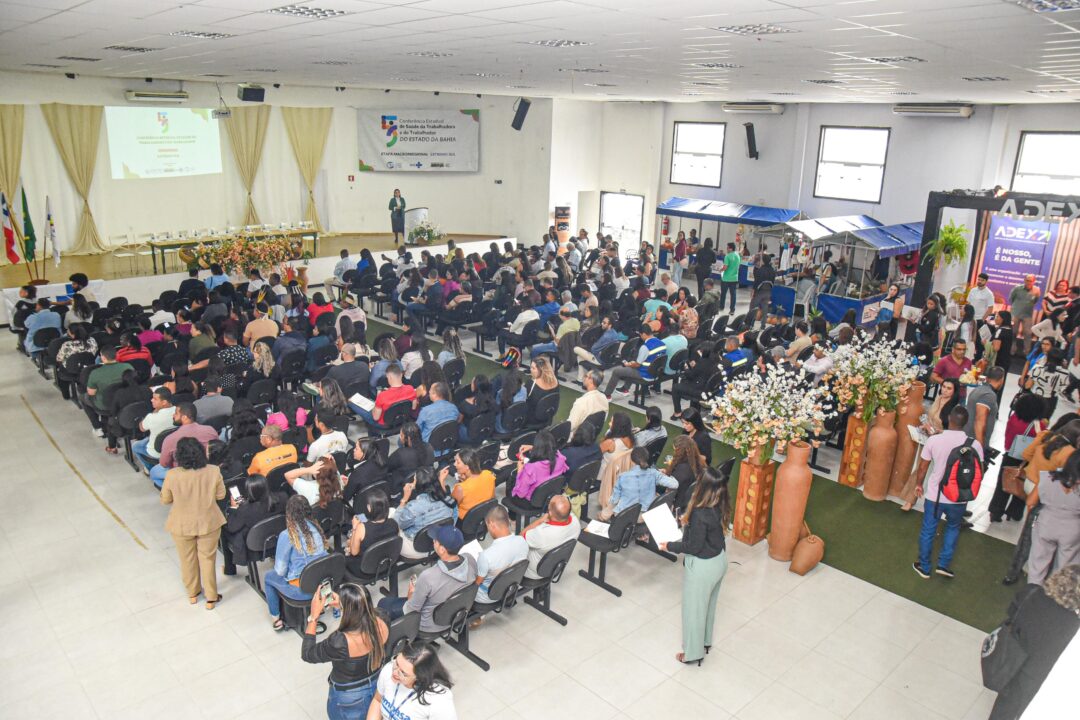 Teixeira de Freitas sedia etapa macrorregional da 5ª Conferência Estadual de Saúde da Trabalhadora e do Trabalhador