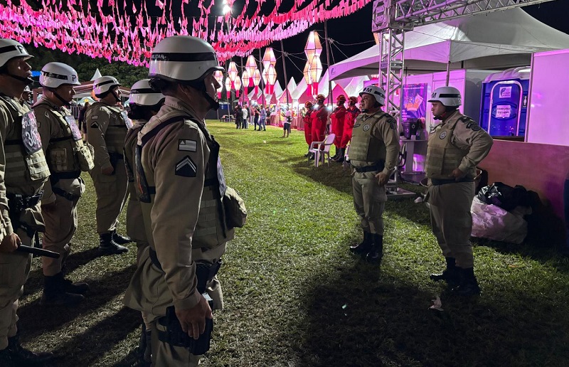 PMBA garante segurança na primeira noite do 37º Arraiá do Água Fria em Medeiros Neto